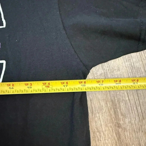 Disney • Nightmare Before Christmas Tee Shirt - Picture 6 of 6